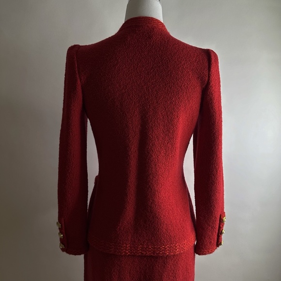 Vintage 80's Designer Adolfo Red Bouclé Wool Set with Lady Jacket & Skirt - Picture 8 of 12